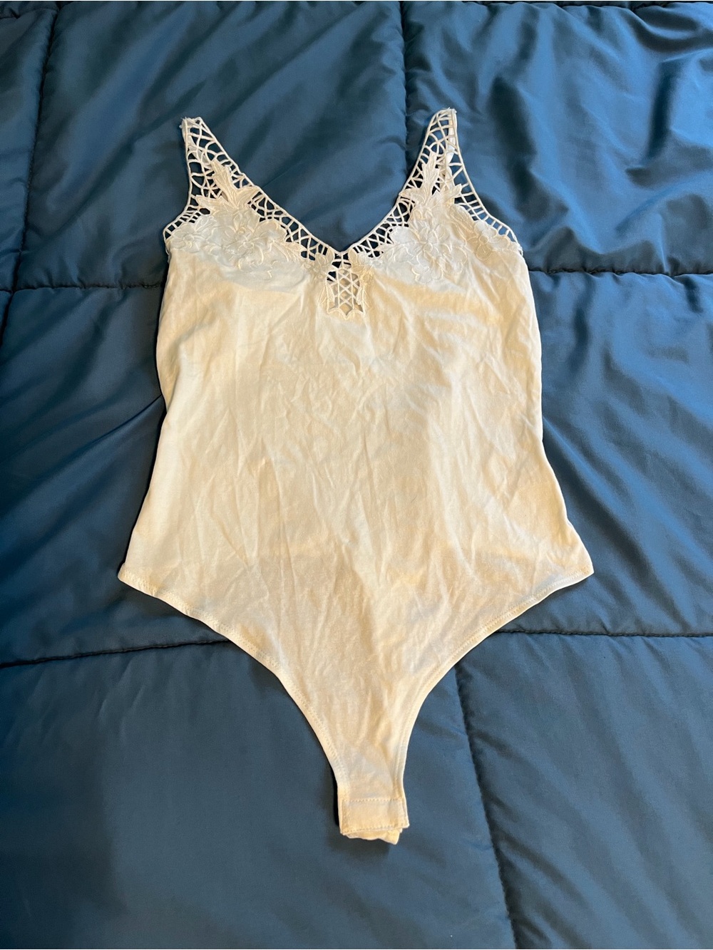 Le Lis Ivory Lace-Trim Bodysuit